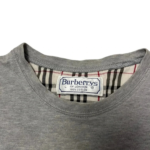 Vintage Burberry  tee - Picture 2 of 2